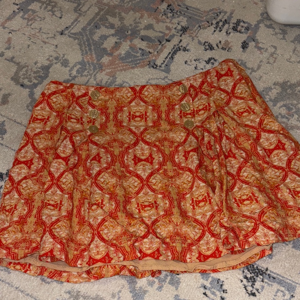 Free People skirt Elegant Red and Gold Women's Skirt size 8